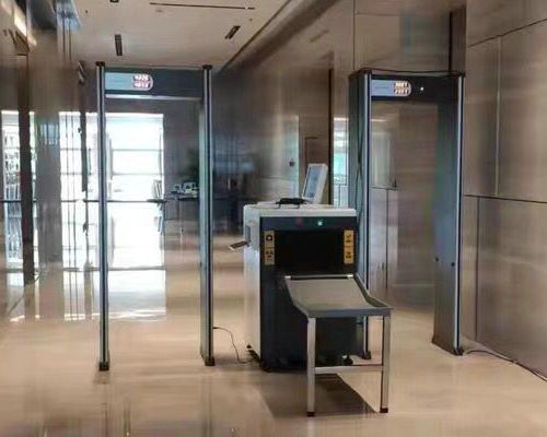 会展中心安检机应用案例